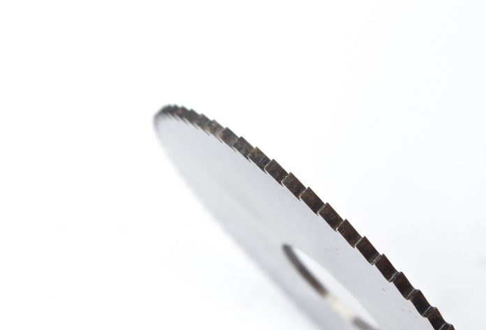 saw-blade-931079_1280